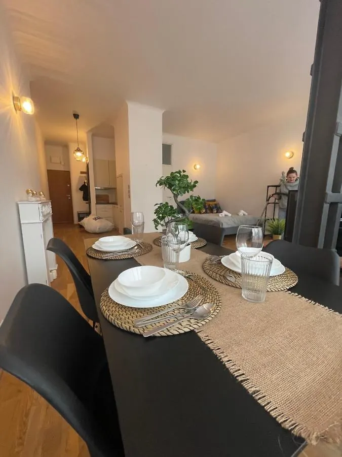 Wiejska 14: Smart City Center Apartment near Parliament Warsaw
